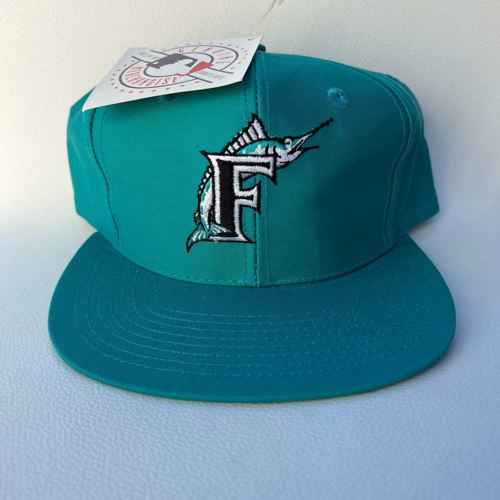 Vintage NWT Florida Marlins Twins Snapback Hat